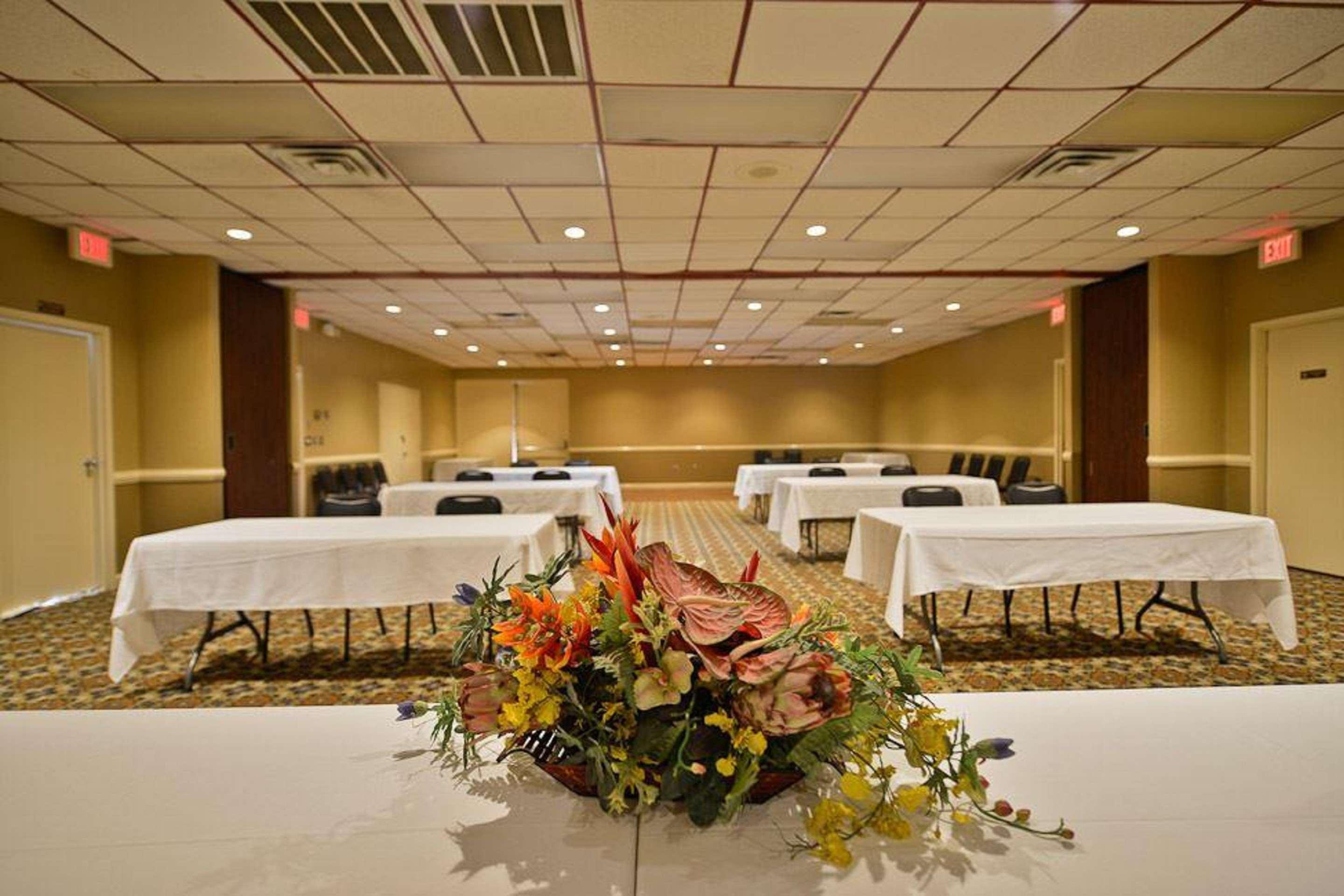 Best Western Tulsa Airport Dış mekan fotoğraf
